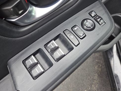 Used 2023 Honda Pilot Elite image 38