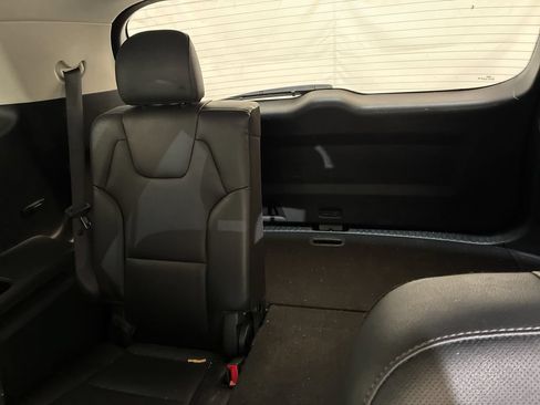 Used 2021 Kia Telluride EX w/ EX Premium Package AWD/4WD image 13