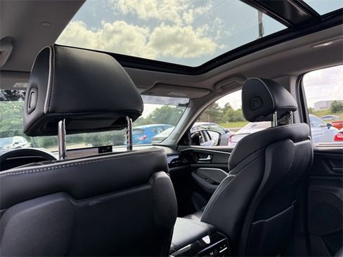 Used 2022 Acura MDX SH-AWD w/ Advance Package image 25