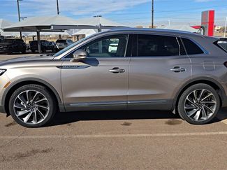 Used 2020 Lincoln Nautilus Reserve w/ Equipment Group 202A video 1