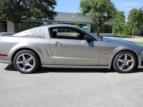 Used 2008 Ford Mustang GT RWD image 25