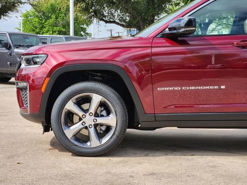 New 2026 Jeep Grand Cherokee Limited image 6