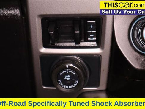 Used 2021 Ford F250 Lariat w/ Lariat Ultimate Package AWD/4WD image 24