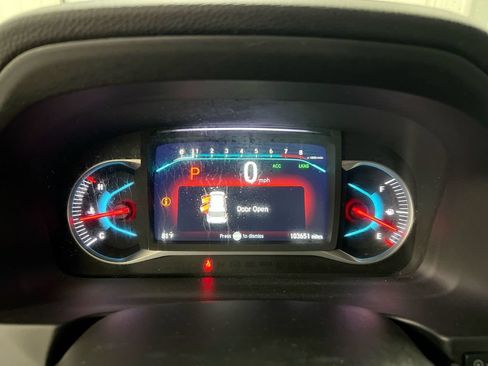 Used 2021 Honda Pilot Touring image 12