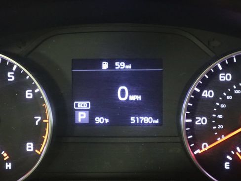 Used 2021 Kia Sportage EX w/ EX Technology Package FWD image 41