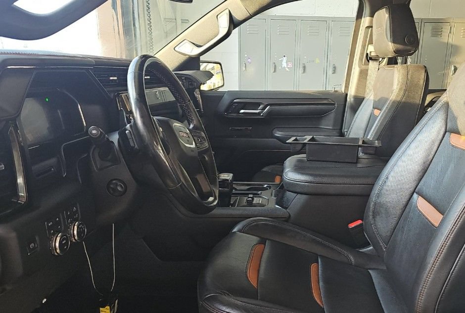 Used 2026 GMC Sierra 1500 AT4 AWD/4WD image 5