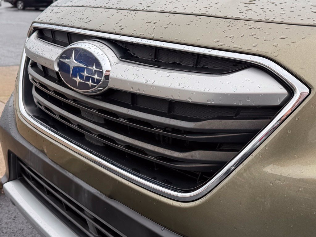Used 2020 Subaru Outback Limited w/ Popular Package #2 AWD/4WD image 19