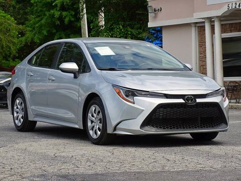 Used 2021 Toyota Corolla LE FWD image 7