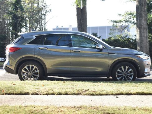 Used 2021 INFINITI QX50 Luxe image 9