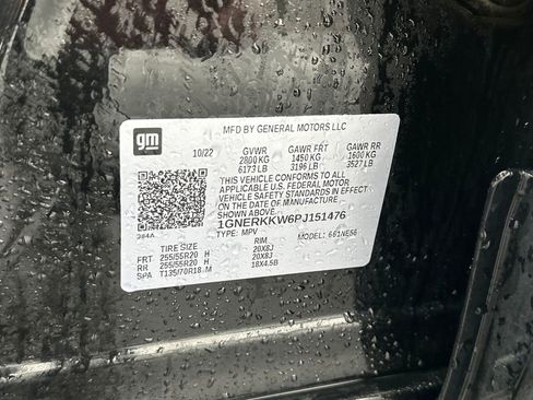 Used 2023 Chevrolet Traverse Premier image 28