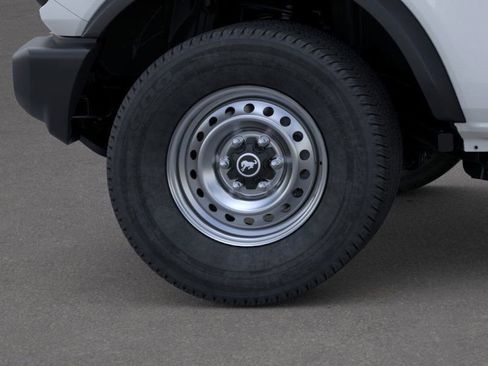 New 2025 Ford Bronco 4-Door image 21