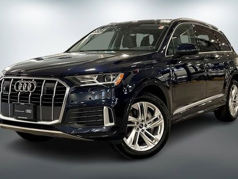 Certified 2023 Audi Q7 2.0T Premium w/ Convenience Package image 2