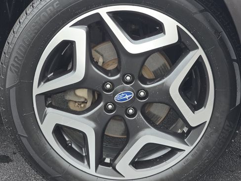 Used 2019 Subaru Crosstrek 2.0i Limited w/ Moonroof Package AWD/4WD image 14