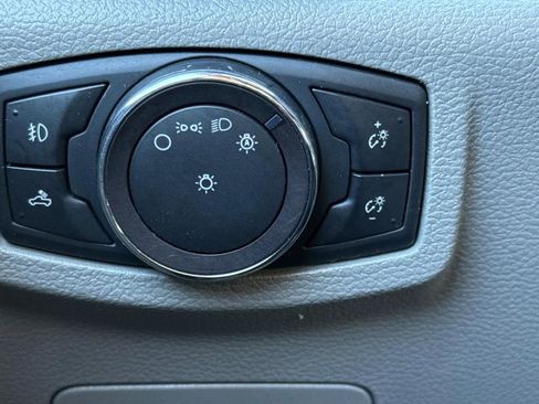 Used 2019 Ford F150 XLT w/ Equipment Group 302A Luxury image 25