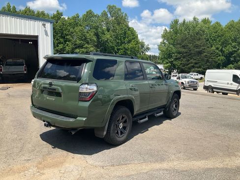 Used 2021 Toyota 4Runner Trail Special Edition AWD/4WD image 5