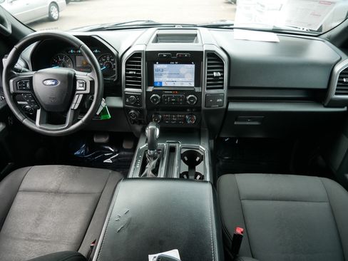 Used 2019 Ford F150 XLT w/ Equipment Group 302A Luxury AWD/4WD image 10