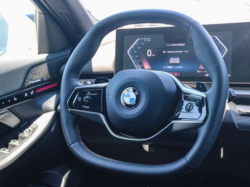 Used 2024 BMW 530i w/ Convenience Package RWD image 16
