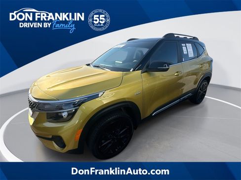 Used 2023 Kia Seltos Nightfall Edition image 1