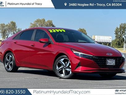 Used 2023 Hyundai Elantra SEL w/ Convenience Package