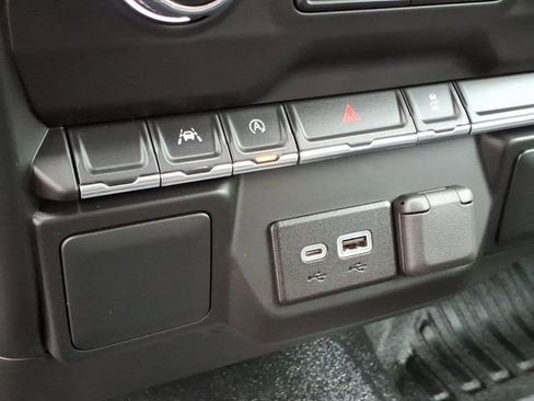 Used 2023 Chevrolet Silverado 1500 W/T w/ Trailering Package AWD/4WD image 22