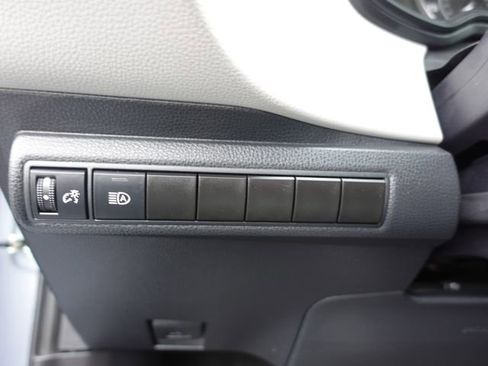 Certified 2022 Toyota Corolla LE FWD image 20