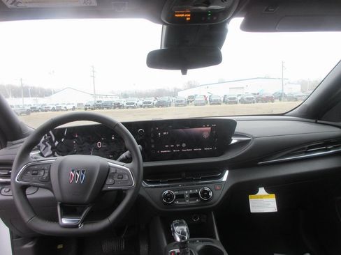 New 2026 Buick Envista Preferred w/ Convenience I Package FWD image 15