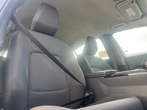 New 2026 Toyota Prius LE image 24