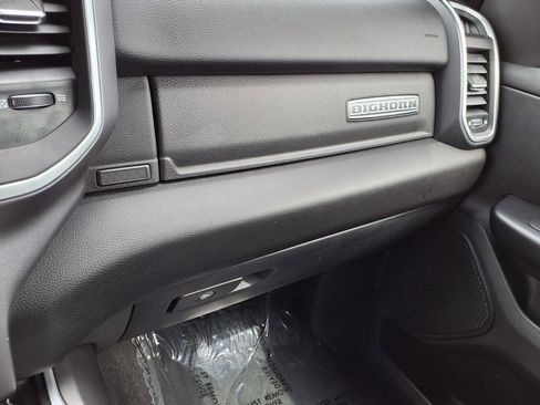 Used 2022 RAM 1500 Big Horn AWD/4WD image 19