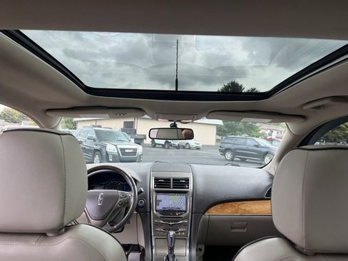 Used 2013 Lincoln MKX AWD image 34