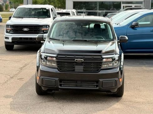 Used 2024 Ford Maverick Lariat w/ Black Appearance Package AWD/4WD image 31