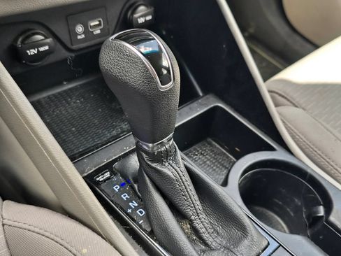 Used 2020 Hyundai Tucson SE w/ Cargo Package FWD image 25