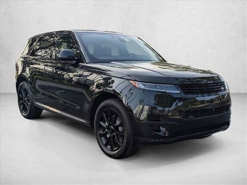 Used 2025 Land Rover Range Rover Sport SE AWD/4WD image 3