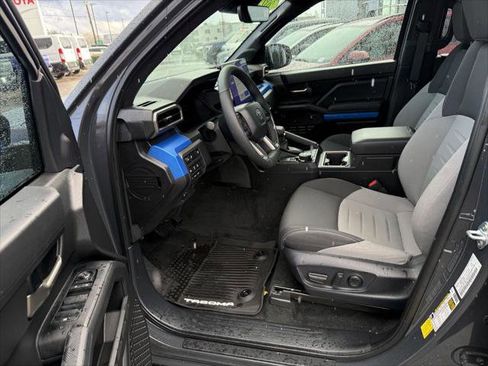 Certified 2025 Toyota Tacoma TRD Off-Road w/ TRD Off Road Upgrade Package image 14