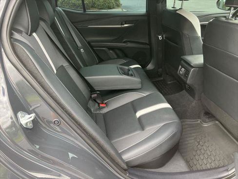 Certified 2025 Toyota Camry SE FWD image 27