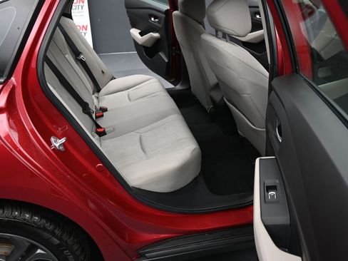 Used 2023 Honda Accord EX image 23