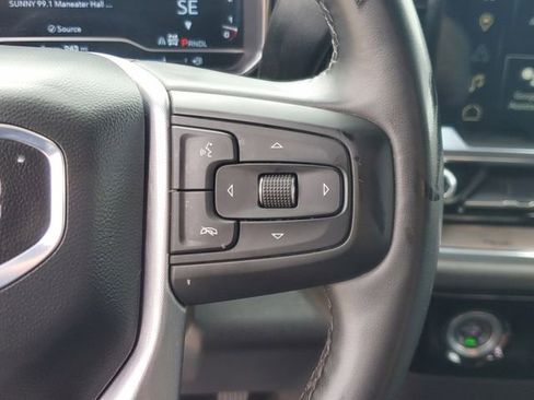 Used 2024 GMC Sierra 1500 SLT image 25