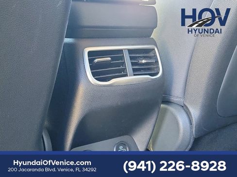 Certified 2023 Hyundai Santa Fe SEL w/ Winter Weather Package image 17