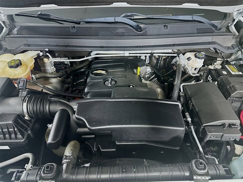 Used 2022 Chevrolet Colorado LT w/ Fleet Safety Package image 27