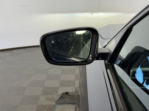 New 2026 BMW 330i Sedan w/ M Sport Package image 20