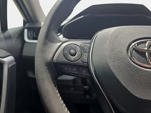 Used 2023 Toyota RAV4 XLE Premium FWD image 17