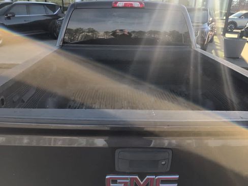 Used 2015 GMC Sierra 1500 SLE w/ SLE Value Package image 5