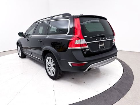 Used 2016 Volvo XC70 T5 Premier w/ Convenience Package image 12