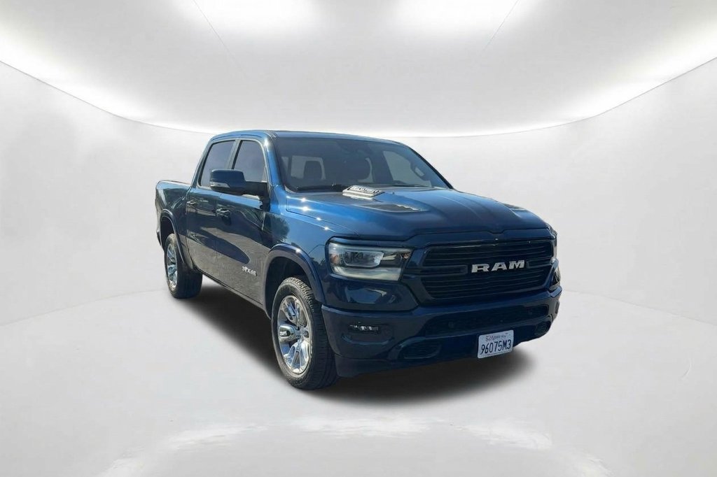 Used 2022 RAM 1500 Laramie w/ Sport Appearance Package AWD/4WD image 3