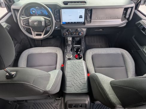 Used 2025 Ford Bronco 4-Door w/ Sasquatch Package AWD/4WD image 22
