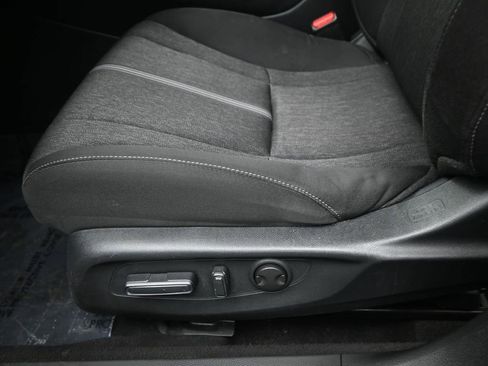 Used 2023 Honda Accord Sport image 12