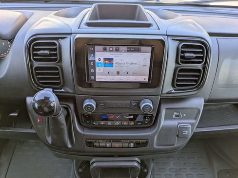 Used 2025 RAM ProMaster 2500 w/ U-Haul Equipment Group FWD image 18