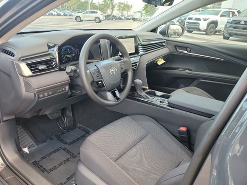Used 2026 Toyota Camry LE image 11