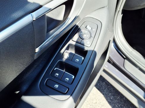 Certified 2025 Hyundai Sonata SE FWD image 21