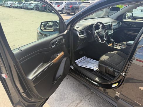 Used 2019 GMC Acadia SLE AWD/4WD image 9