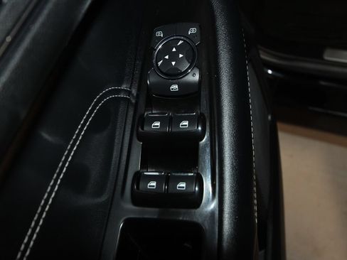 Used 2020 Ford Edge Titanium AWD/4WD image 6